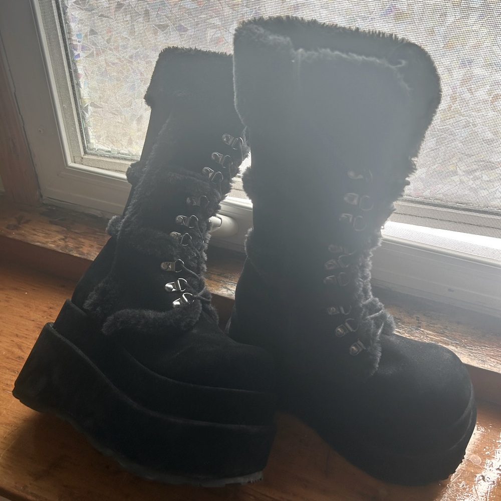 Demonia Black Furry Platform Boots Bear-202